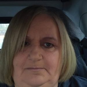 Meet your Posher, Brenda